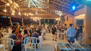 Mega Inauguração da Nova Resenha do Clesinho é Sucesso Absoluto e Agita a Cidade! galera 02 300x169 - Mega Inauguração da Nova Resenha do Clesinho é Sucesso Absoluto e Agita a Cidade!