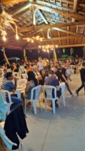 Mega Inauguração da Nova Resenha do Clesinho é Sucesso Absoluto e Agita a Cidade! galera06 169x300 - Mega Inauguração da Nova Resenha do Clesinho é Sucesso Absoluto e Agita a Cidade!