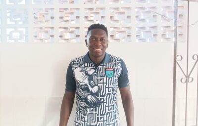 WhatsApp Image 2025 12 01 at 21.45.32 400x255 - Zagueiro Jomar destaca experiência de atuar pela primeira vez no futebol capixaba e defender o VilaVelhense