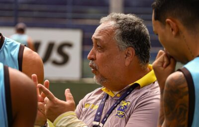 WhatsApp Image 2026 01 24 at 15.38.28 400x255 - Charles de Almeida projeta duelo com o Rio Branco VN: "O caminho é jogo reativo"