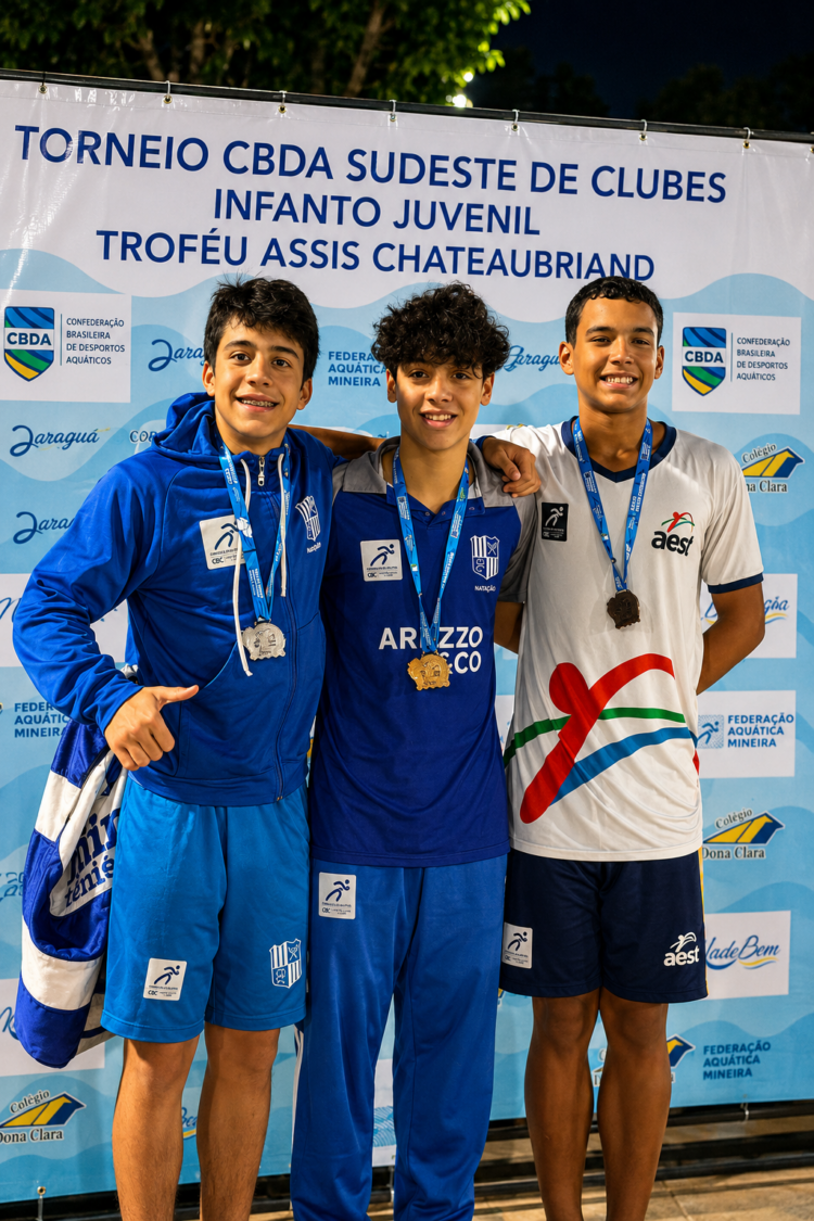 Trofeu Assis Chateaubriand &ndash; Torneio Sudeste Infantil e Juvenil de Natacao 2026 1 e1781903645397 - Nata&ccedil;&atilde;o da AEST se destaca no Torneio Sudeste Infantil e Juvenil 2026