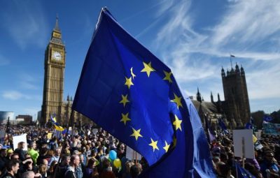 protesto contra brexit 400x255 - "Brexit" bloqueará livre circulação de pessoas entre Reino Unido e UE