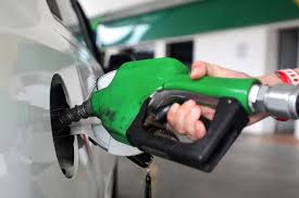 gasolina 2 - Petrobras anuncia reajuste de 0,5% na gasolina e de 2,5% no diesel em refinarias