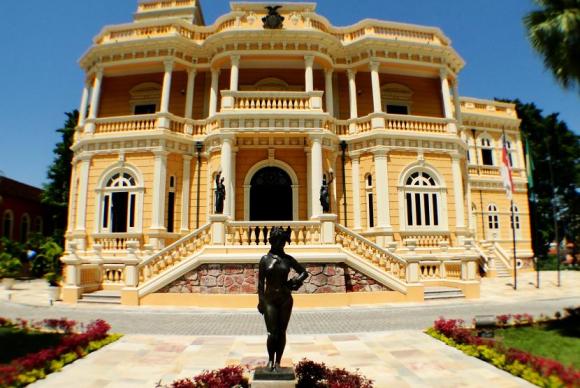 Amazonas comemora elevação do estado à categoria de província