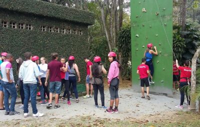 projeto Esporte de Aventura 400x255 - Atividades Radicais: Estudantes de Afonso Cláudio participam do projeto “Esporte de Aventura: Conteúdo para as Aulas de Educação Física”