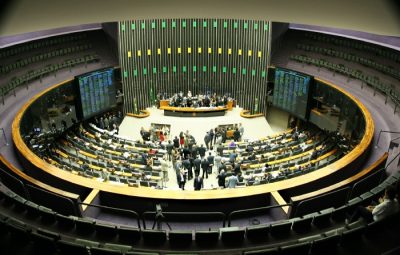camara federal 400x255 - Câmara aprova projeto que cria regras sobre acordos de leniência
