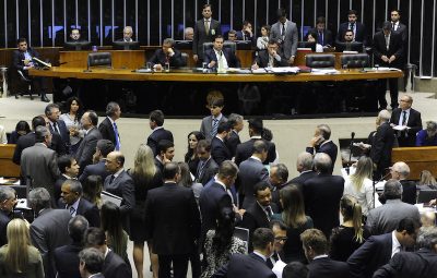 camara votacao 1 400x255 - Câmara conclui votação e fundo público para campanhas vai a sanção presidencial