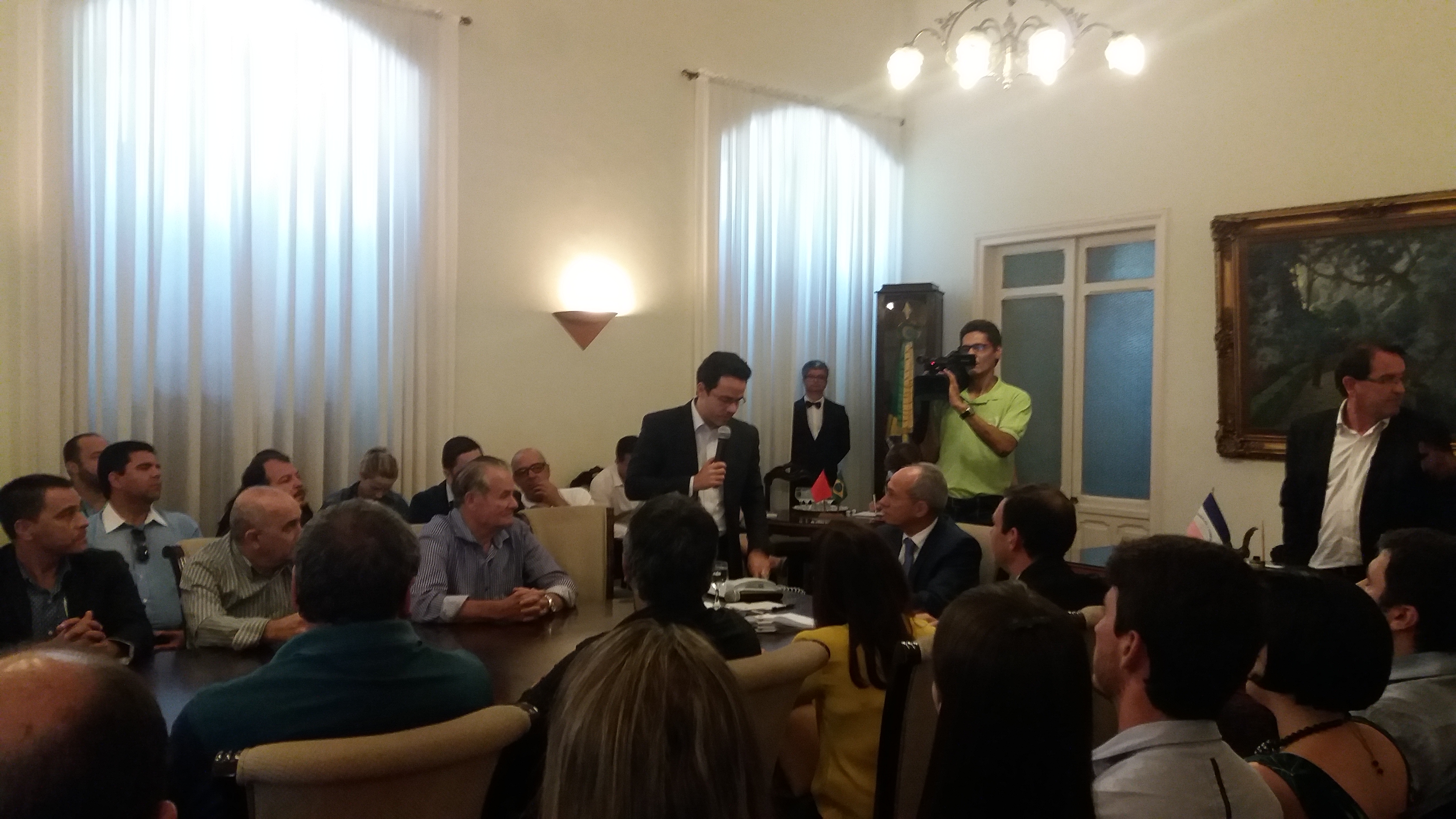 Deputado Rafael Favatto garante recursos para o esporte de Iconha