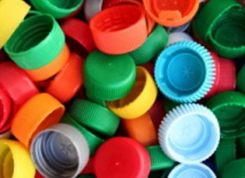 2821157 72824 350x255 - Projeto Tampinha Legal recolhe 2 milhões de tampinhas de plástico do meio ambiente, retornando-as ao ciclo produtivo