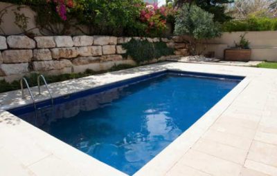 piscina1 400x255 - Diversão segura: como evitar acidentes na piscina