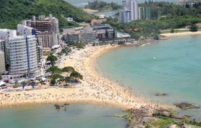 Praia da Costa Romero 2 400x255 - Ônibus turístico é novidade no verão de Vila Velha