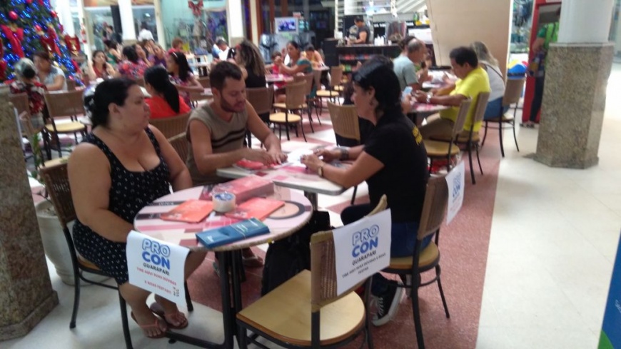 Procon Municipal orienta consumidor sobre as compras de Natal