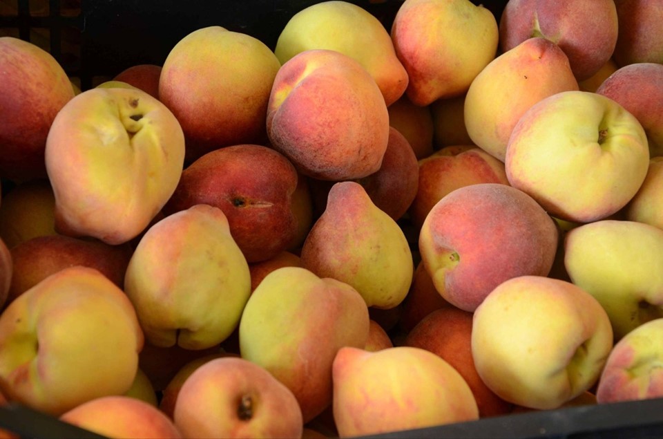 Procura por frutas aumenta na semana do Natal