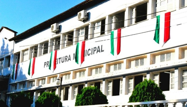 Prefeitura de Santa Teresa abre seleção para médicos com salário de R$ 9,3 mil