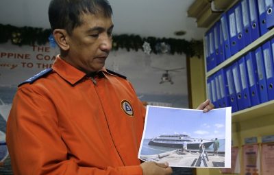 philippines ferry fran 400x255 - Balsa com 251 pessoas a bordo naufraga nas Filipinas