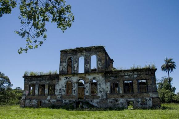 Fazenda histórica em Nova Iguaçu vai virar parque público