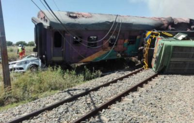 trem 400x255 - Acidente de trem deixa mortos e feridos na África do Sul