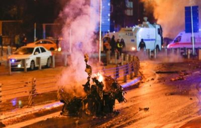 Bomba explodiu durante uma partida 400x255 - Explosão em estádio durante partida de futebol deixa mortos e feridos na Somália