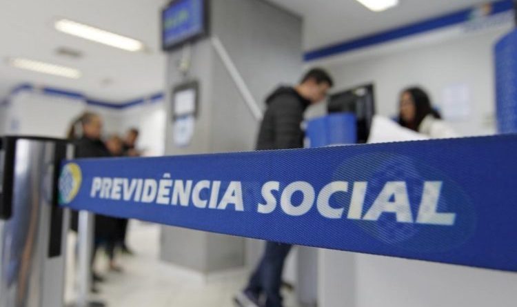 Após revisão, governo anuncia cancelamento de 422 mil benefícios sociais