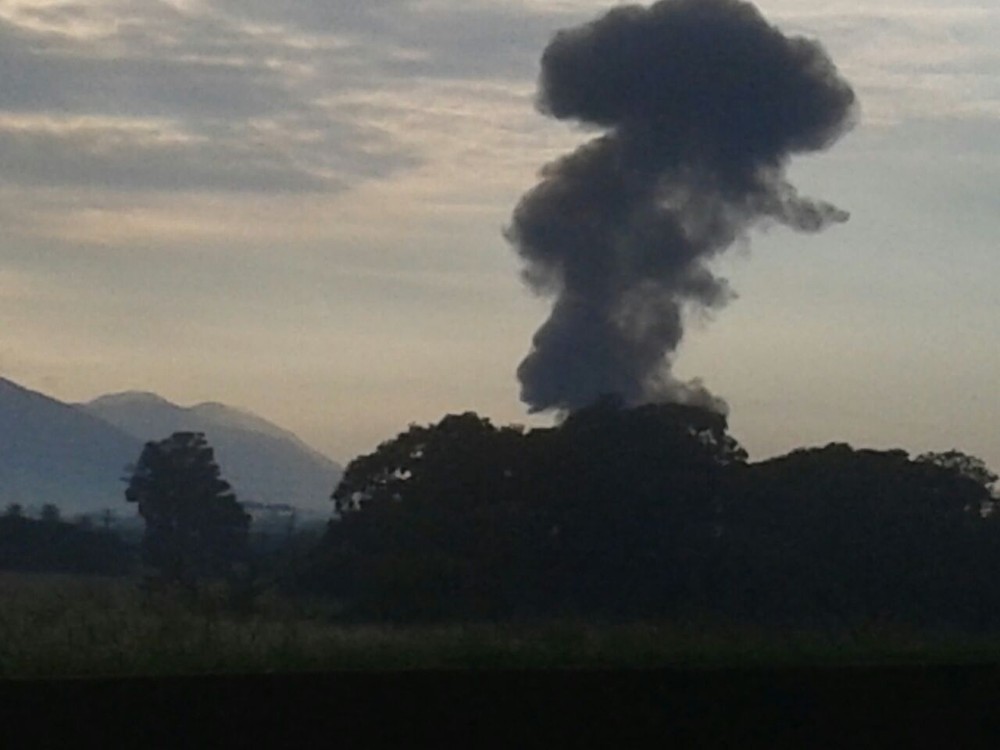 Aeronave cai na Zona Oeste do RJ