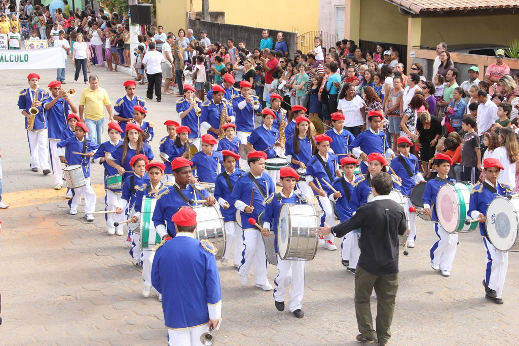 Educação retoma aulas de música para estudantes em Anchieta