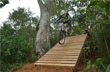 Iconha sedia 2ª Etapa do Circuito Downhill