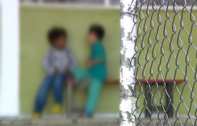 adocao 400x255 - Dia Nacional da Adoção: crianças 'fora do perfil' crescem à espera de uma família, mostra guia online