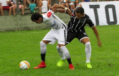 castelo x brancao 3 400x255 - Rio Branco segura empate com o Castelo e fica perto de voltar à Série A Capixaba