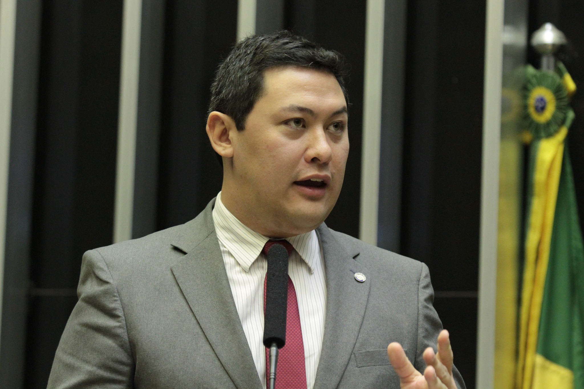 Ministro do Trabalho discute modernização das contratações temporárias em evento promovido pela Asserttem