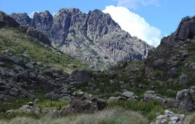 Bombeiros procuram jovens perdidos no Parque Nacional do Itatiaia RJ 400x255 - Bombeiros procuram jovens perdidos no Parque Nacional do Itatiaia, RJ