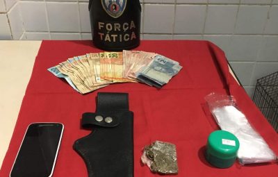 Foto Release 073 2018 400x255 - POLÍCIA MILITAR APREENDE ENTORPECENTE E PÁSSAROS EM CUMPRIMENTO DE MANDADO DE BUSCA E APREENSÃO EM PIÚMA