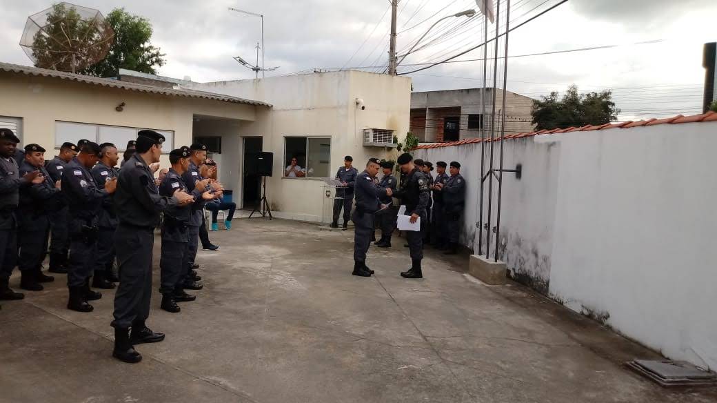 10ª COMPANHIA INDEPENDENTE DA POLÍCIA MILITAR REALIZA SOLENIDADES PARA HOMENAGEAR MILITARES