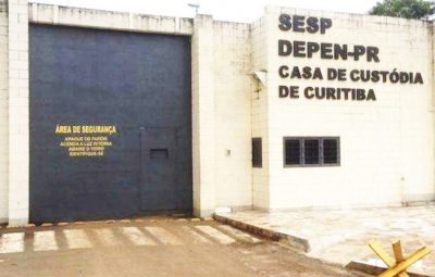 presos 990x556 400x255 - Presos mantêm agentes penitenciários reféns há três dias em Curitiba