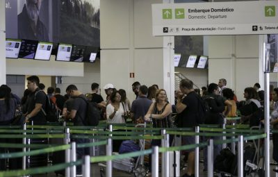 viagem 400x255 - Anac: mais de 100 milhões de pessoas viajaram de avião no último ano