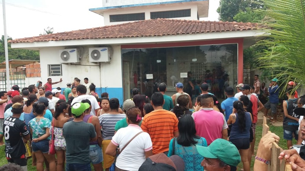 Governo confirma 11 feridos e homem morto após tentativa de invasão a delegacia no interior do AM