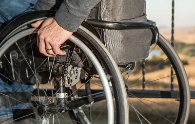 cadeiras de roda 400x255 - Decreto proíbe cobrança por cadeira de roda em viagem rodoviária