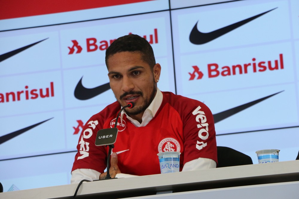 Justiça suíça revoga efeito suspensivo, e Guerrero não atua mais em 2018