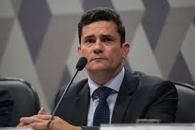 Moro ordena bloqueio de R$ 50 mi de envolvidos na Operação Piloto