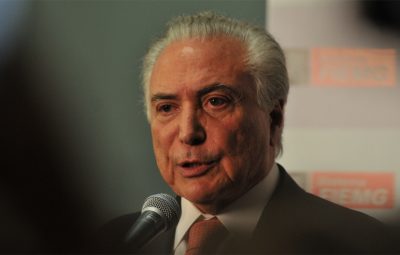 temer 400x255 - Temer discute com ministros do STF aumento de salário do Judiciário