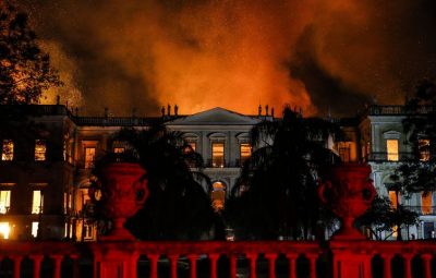 INCÊNDIO NO MUSEU NACIONAL DO RIO DE JANEIRO 400x255 - Ministério da Educação vai liberar R$ 10 milhões para Museu Nacional