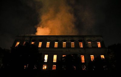 tnrgo abr 0309184338 400x255 - UFRJ: incêndio no Rio é a maior tragédia museológica do país