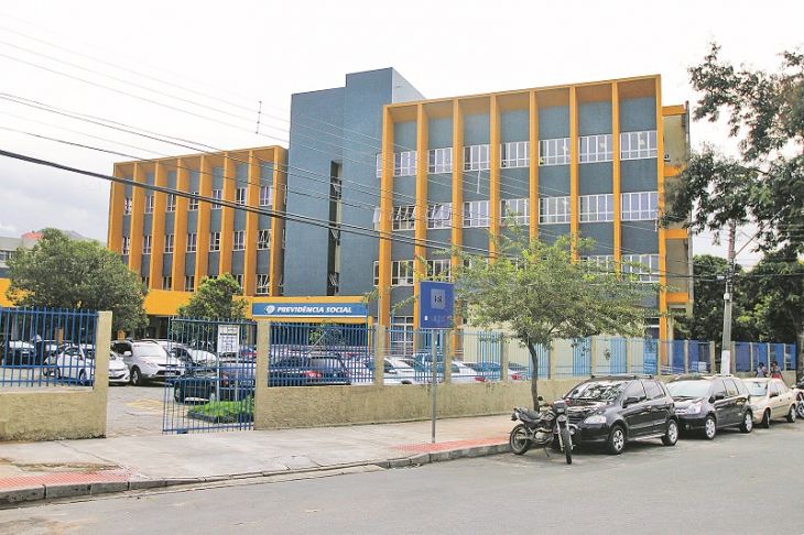 Servidor preso por desviar mais de dois milhões de reais do INSS