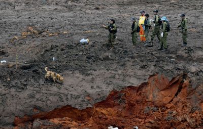 Brumadinho 6 Washington Alves Reuters 400x255 - No 7º dia após desastre, esperança diminui e número de vítimas aumenta