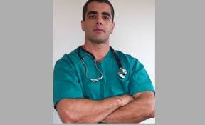Justiça decide soltar médico conhecido como doutor Bumbum - Médico conhecido como Doutor Bumbum tem registro profissional cassado
