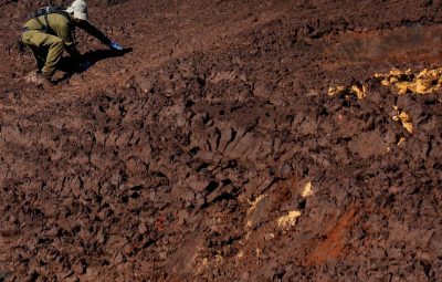 brumadinho 400x255 - Sobe para 99 o número de mortos e há 259 desaparecidos em Brumadinho