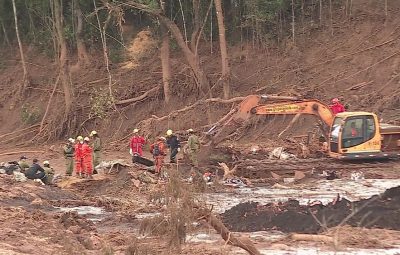 brumadinho 2 400x255 - Vale suspende operação em barragem em Brucutu e de mina em Brumadinho