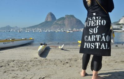 Baía de Guanabara 400x255 - ONG diz que Baía de Guanabara recebe litros de chorume anualmente