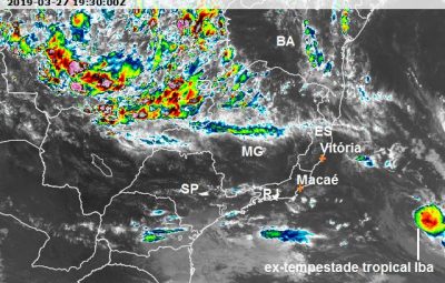 Iba 400x255 - Iba não é mais tempestade tropical e enfraquece no oceano