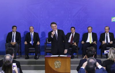 bollsonaro 400x255 - Bolsonaro sanciona lei de criação da Empresa Simples de Crédito