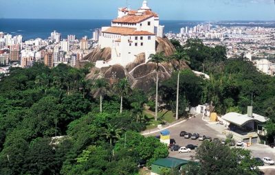 convento 400x255 - Tem início neste domingo a maior festa religiosa do Espírito Santo